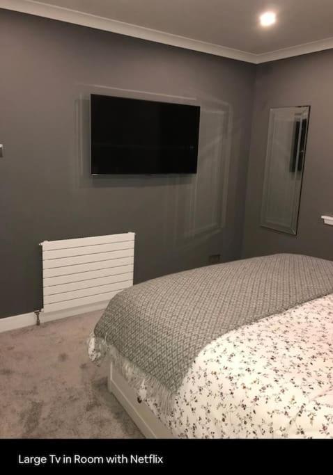 Holly Lodge - 2 X Kingsize Bedrooms With Private Entrance And Free Parking-New Shower Room Oban Esterno foto
