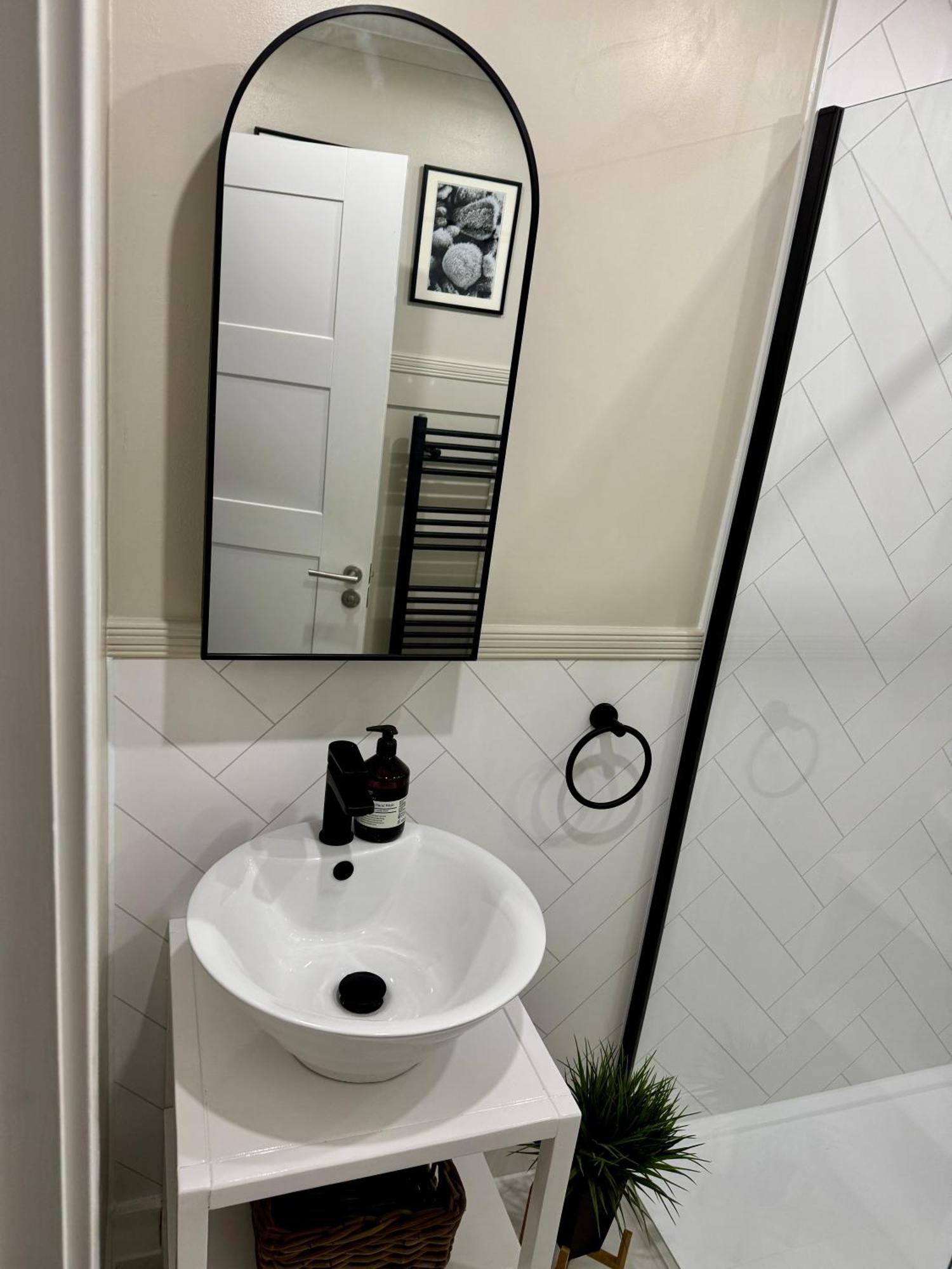 Holly Lodge - 2 X Kingsize Bedrooms With Private Entrance And Free Parking-New Shower Room Oban Esterno foto
